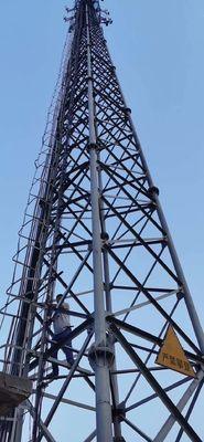 Menara Antena Pendukung Mandiri Sudut Baja 40m