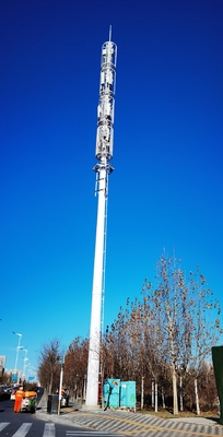 Instalasi Sederhana Menara Komunikasi Tabung Tunggal Dengan Dukungan Antena