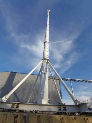 Struktur Sederhana Menara Komunikasi Monopole Pemasangan Dan Penggunaan Yang Nyaman